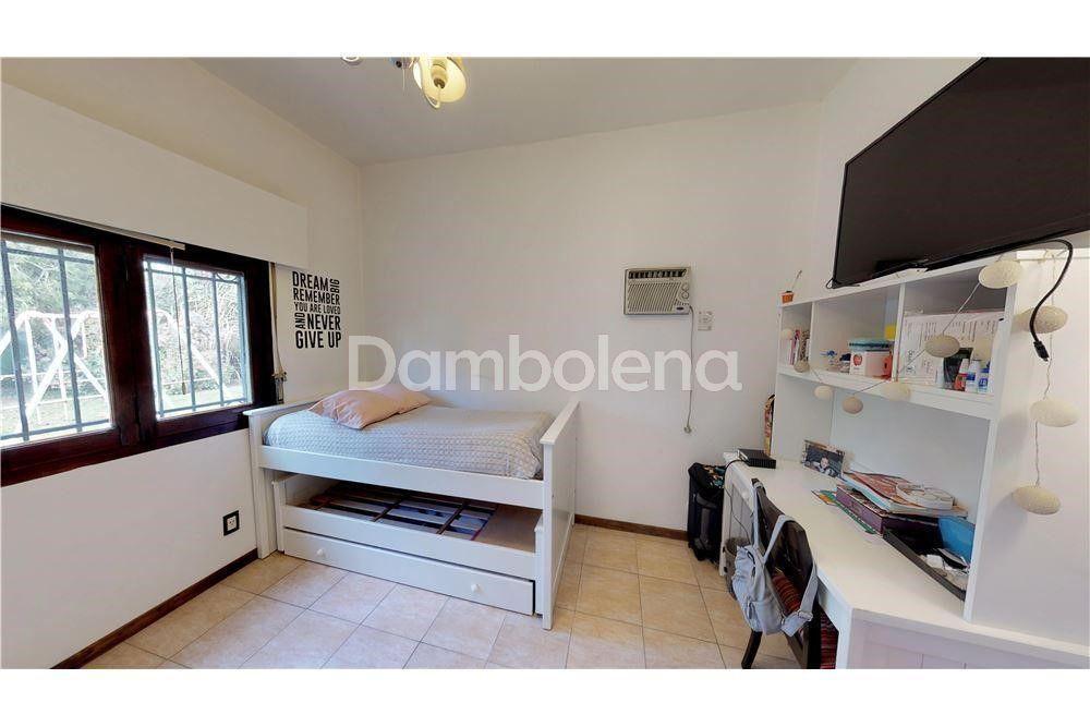 Casa en Venta en Moreno 5