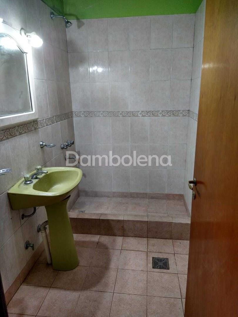Casa en Venta Ubicado en Paso del Rey, Moreno 2