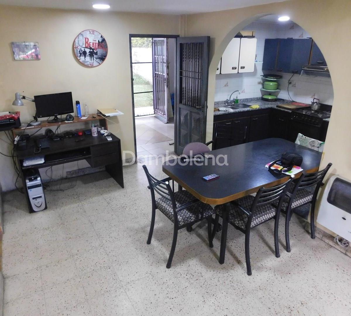 Casa en Venta en Moreno, G. B. a. Zona Oeste, Argentina 4