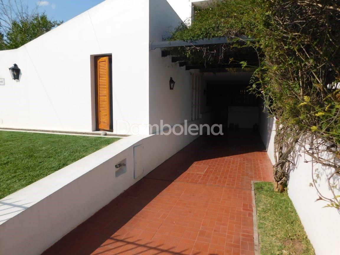 Casa Chalet en Venta, Merlo
