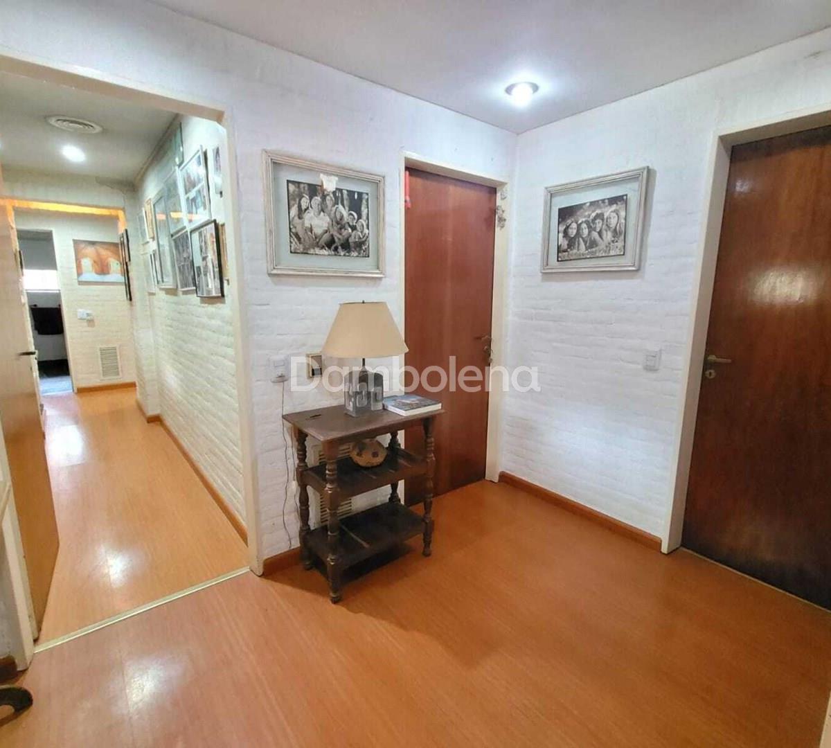 Foto de Casa Chalet en Venta, San Diego, Moreno, imagen 3