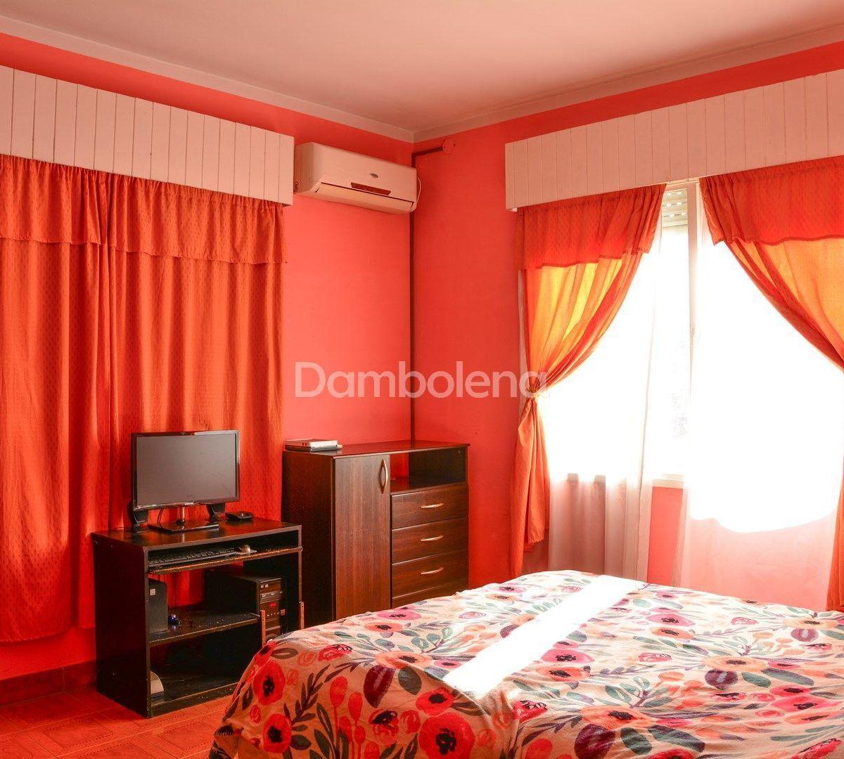 Casa en Venta o Permuta Ubicado en Moreno, G. B. a. Zona Oeste 4