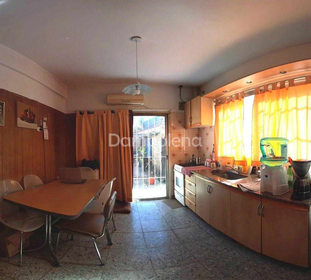 Foto de Casa en Venta o permuta ubicado en Villa Adelina, San Isidro, G.B.A, imagen 4