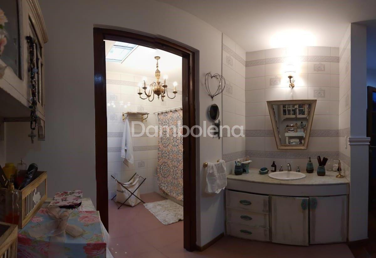 Casa en Venta o Permuta Ubicado en Moreno, G. B. a. Zona Oeste 3