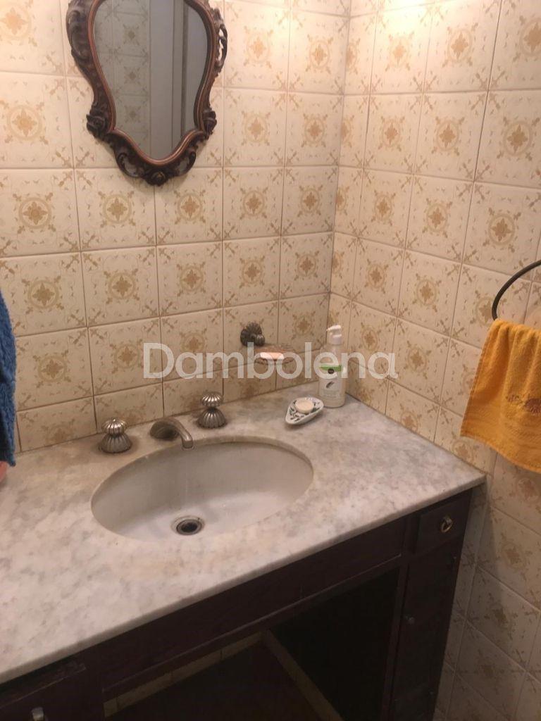 Casa Chalet en Venta o Permuta Ubicado en Moreno, G. B. a. Zona Oeste 5