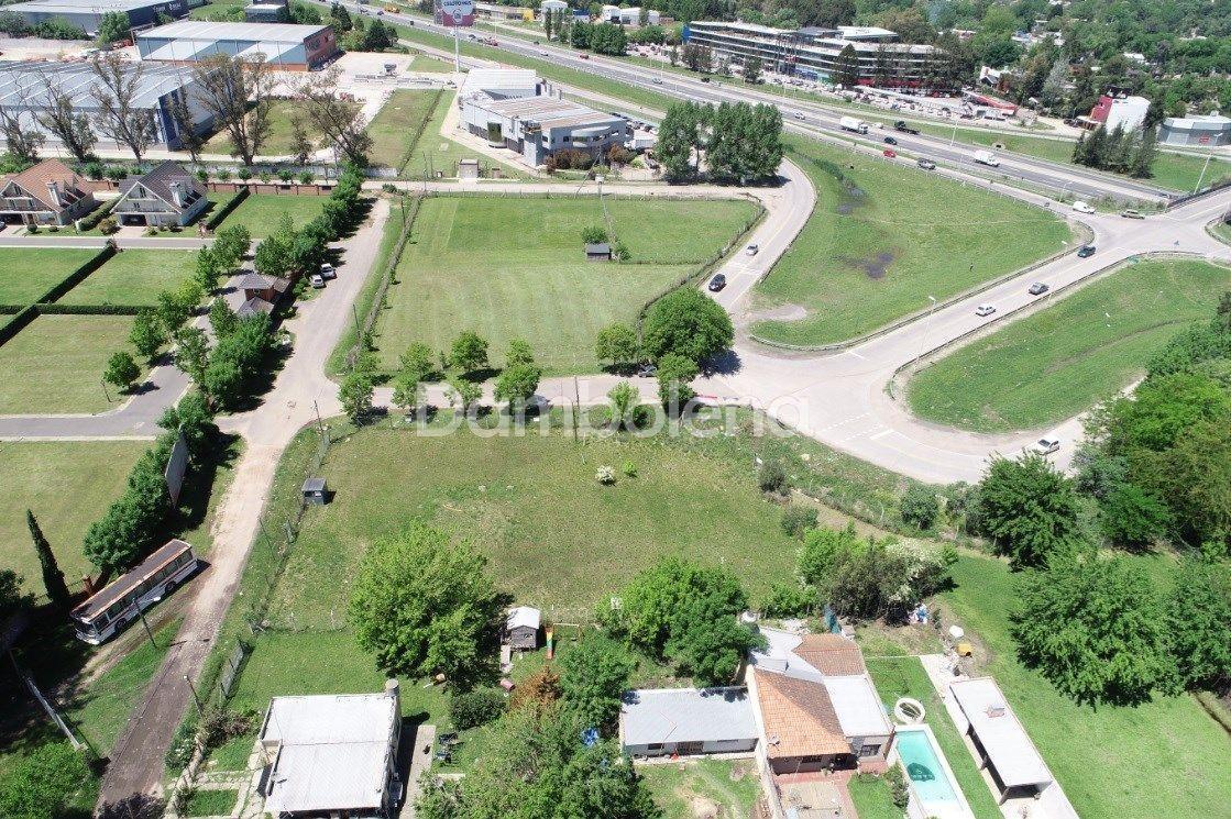 Terreno Fraccion en Venta Sobre Colectora Acceso Oeste - La Reja - Moreno - G.B.A. Zona Oeste