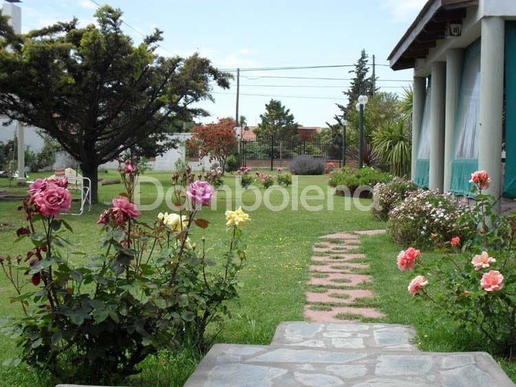 Casa Quinta en Venta o Permuta Ubicado en Necochea, Costa Atlántica, Buenos Aires 2