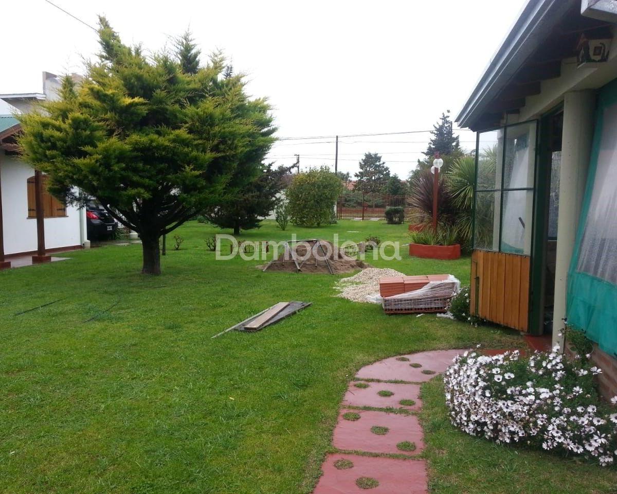 Casa Quinta en Venta o Permuta Ubicado en Necochea, Costa Atlántica, Buenos Aires 3