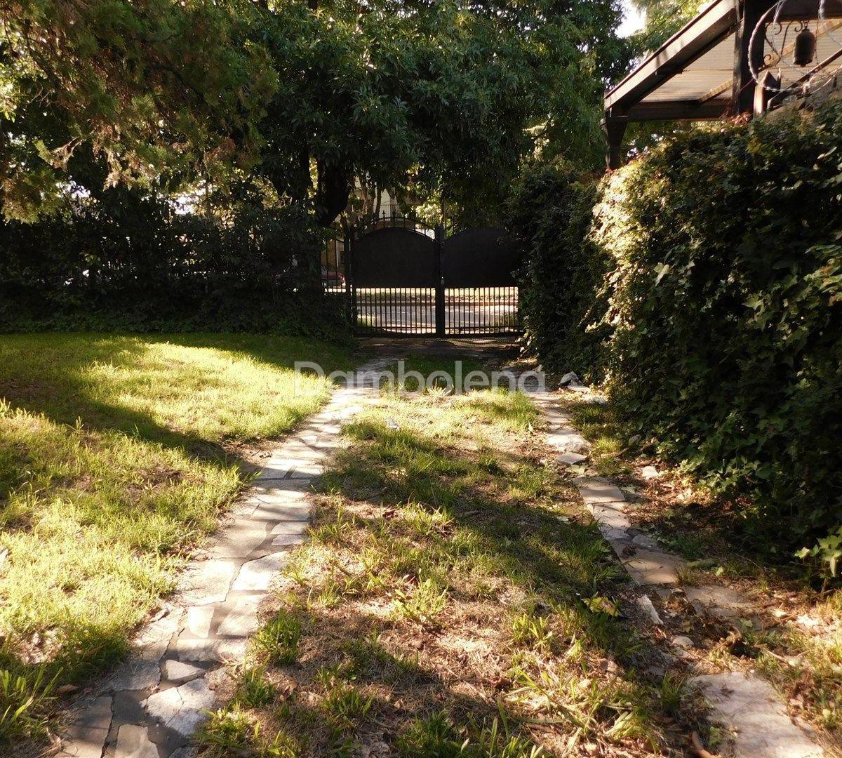 Casa Chalet en Venta o Permuta Ubicado en Moreno, G. B. a. Zona Oeste 2