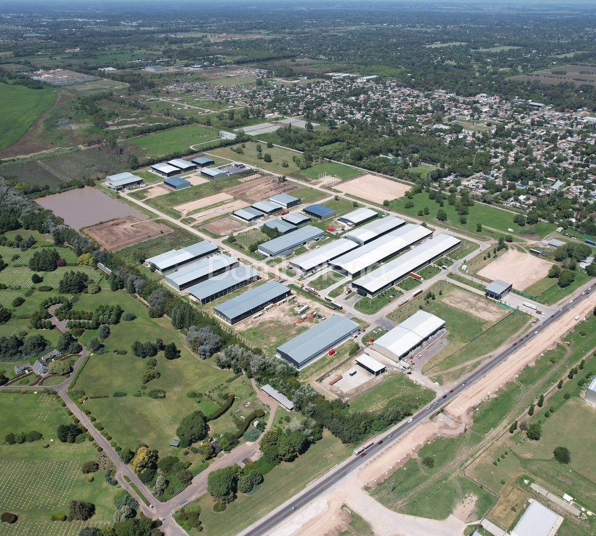Depósito Galpón en Alquiler Ubicado en Cuartel V, Moreno, G. B. a. Zona Oeste 5