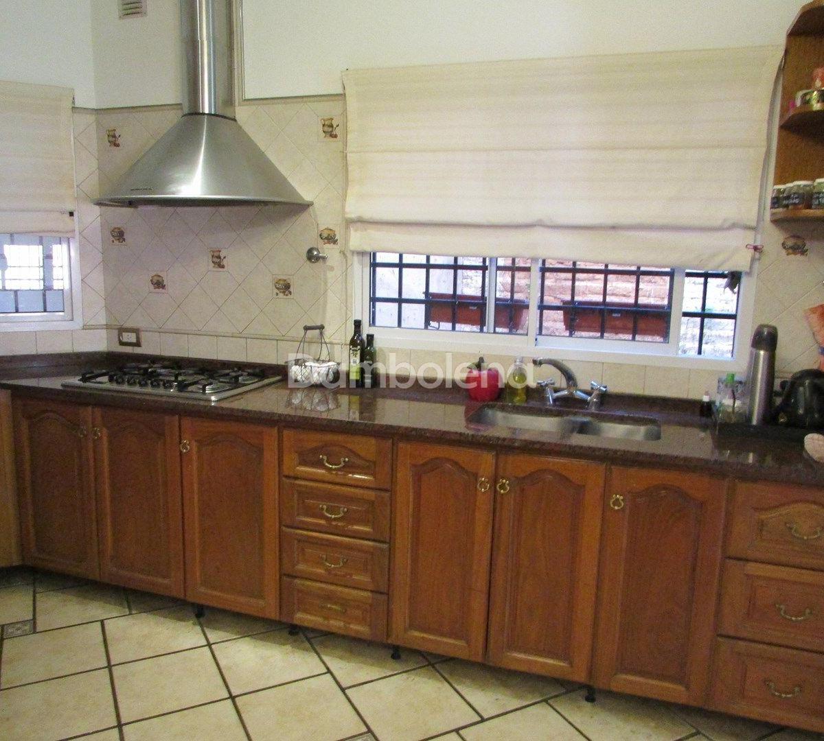 Casa Chalet en Venta Ubicado en Moreno, G. B. a. Zona Oeste, Argentina 4