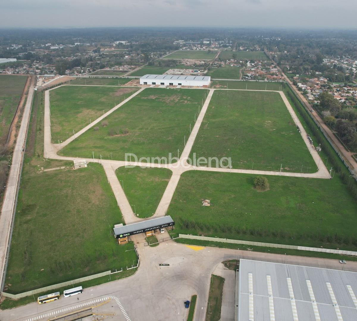 Terreno Fraccion en Venta en parque industrial, Moreno