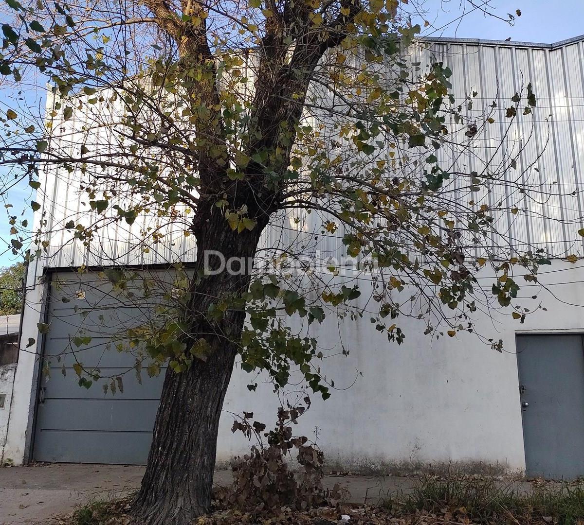 Depósito Galpón en Venta en Ituzaingó, G. B. a. Zona Oeste, Argentina 1