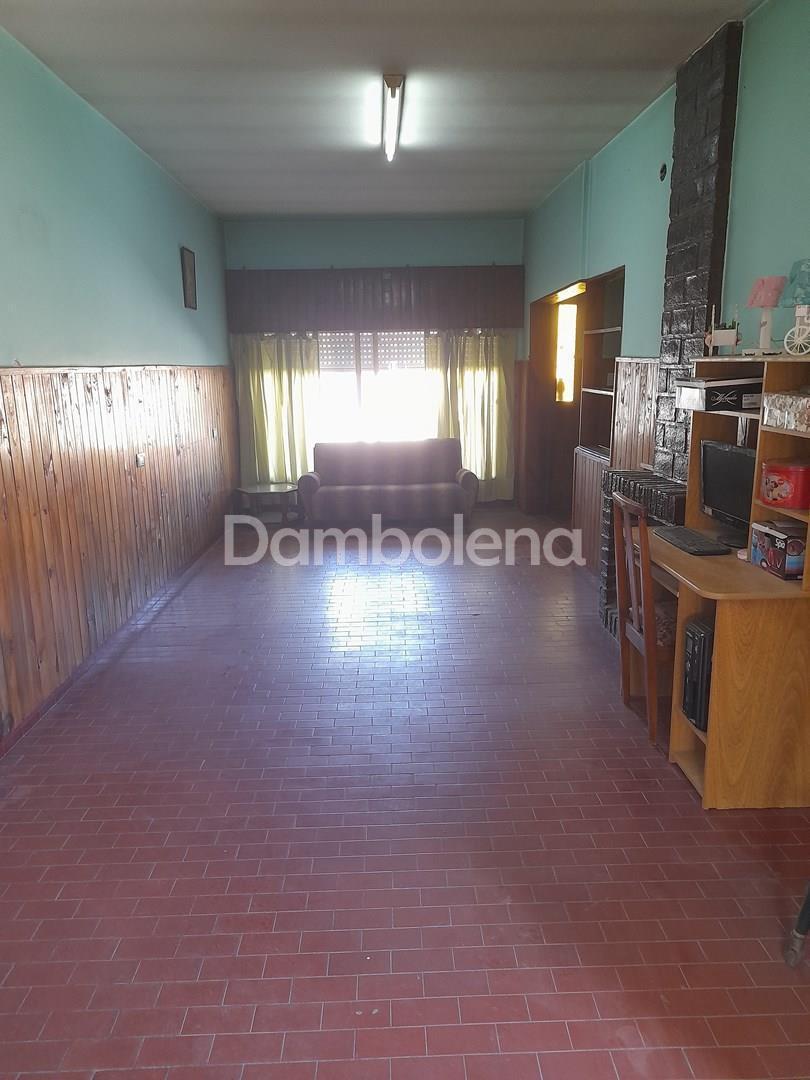 Casa Chalet en Venta en Moreno, G. B. a. Zona Oeste, Argentina 5