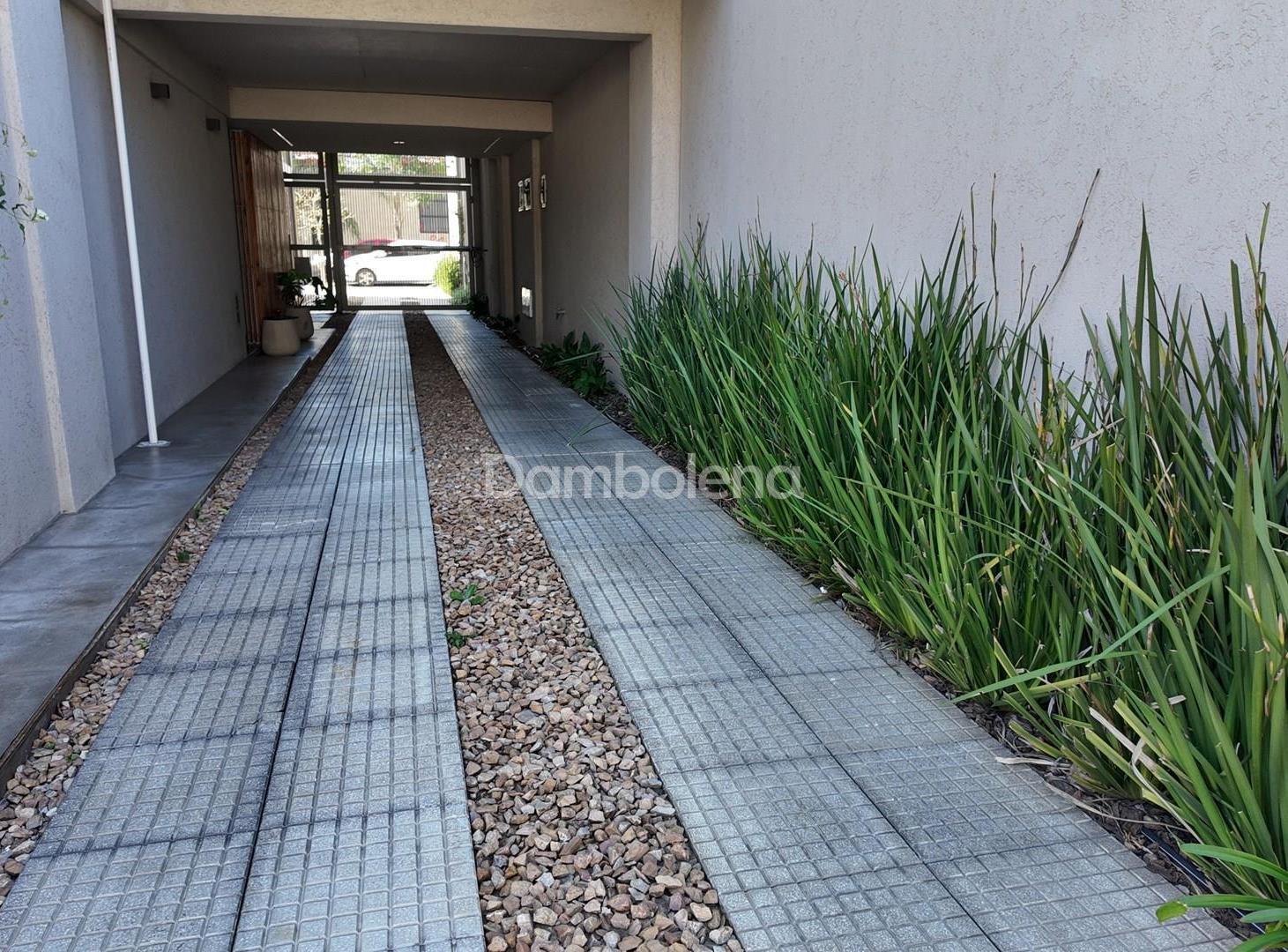 Departamento en Venta en Morón