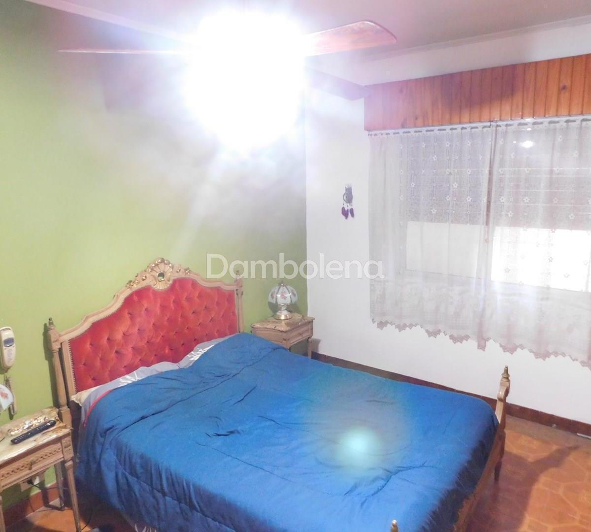 Casa  en Venta en Paso del Rey, Moreno