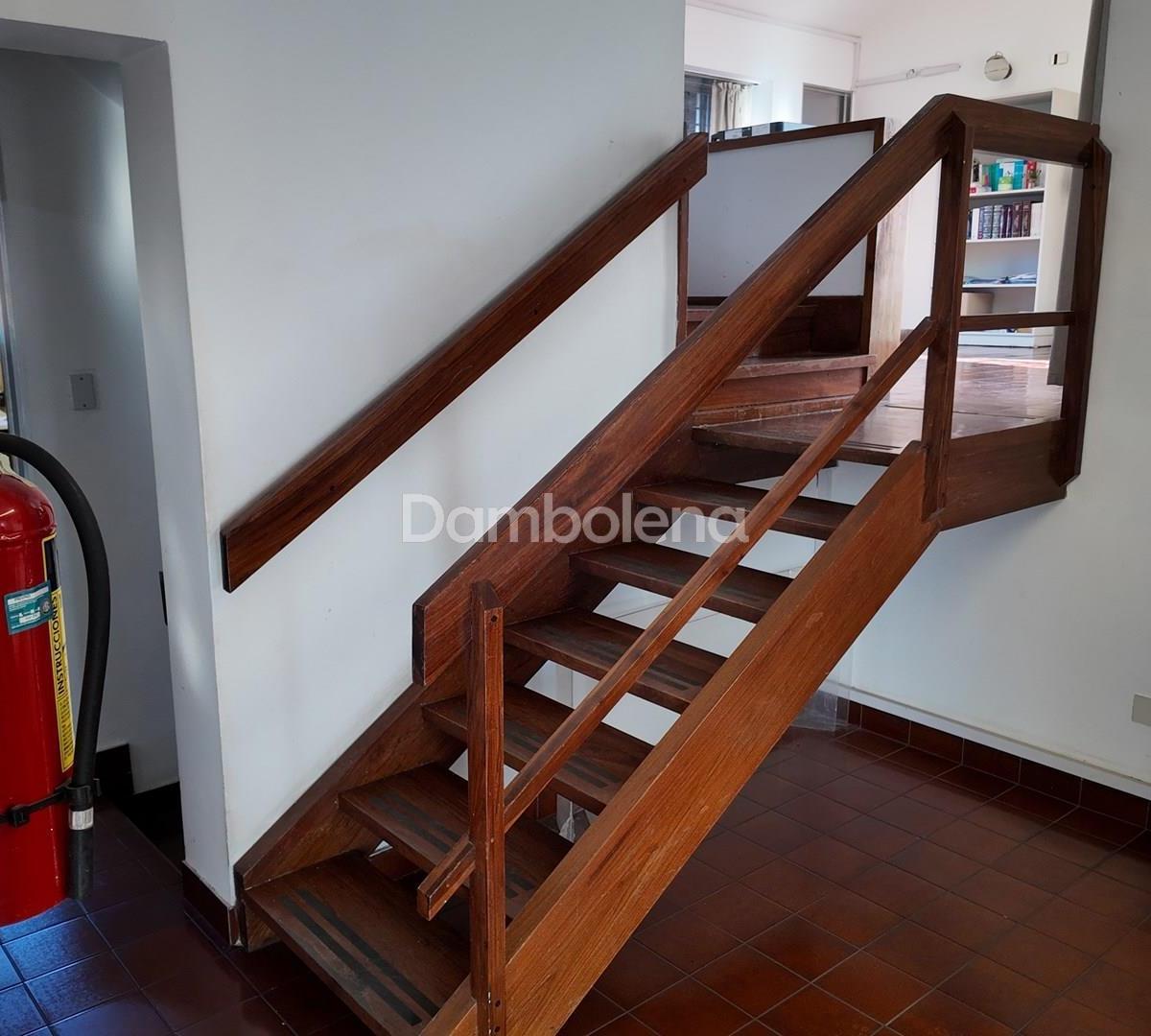 Casa Chalet en Venta - Moreno 5