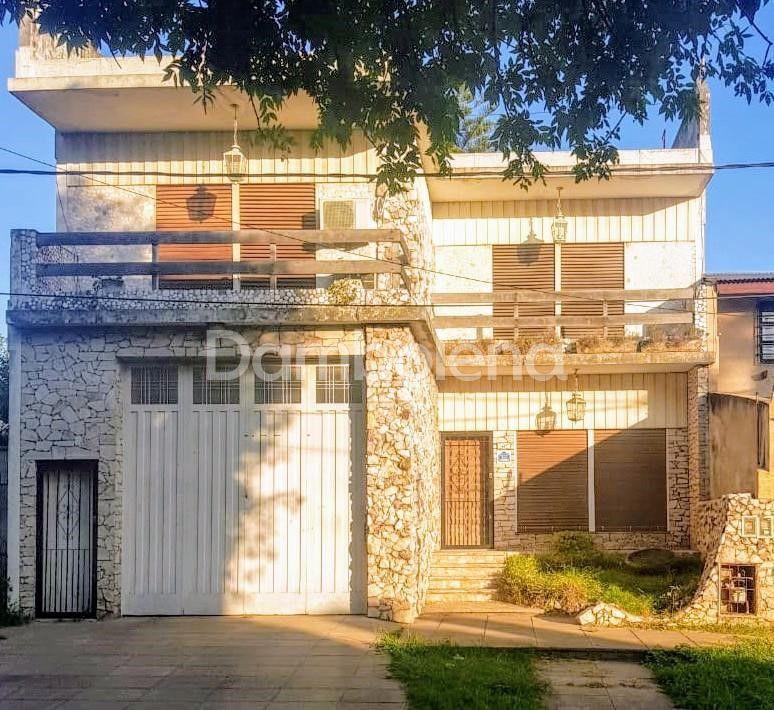 Casa  en Venta o permuta ubicado en Merlo, Merlo