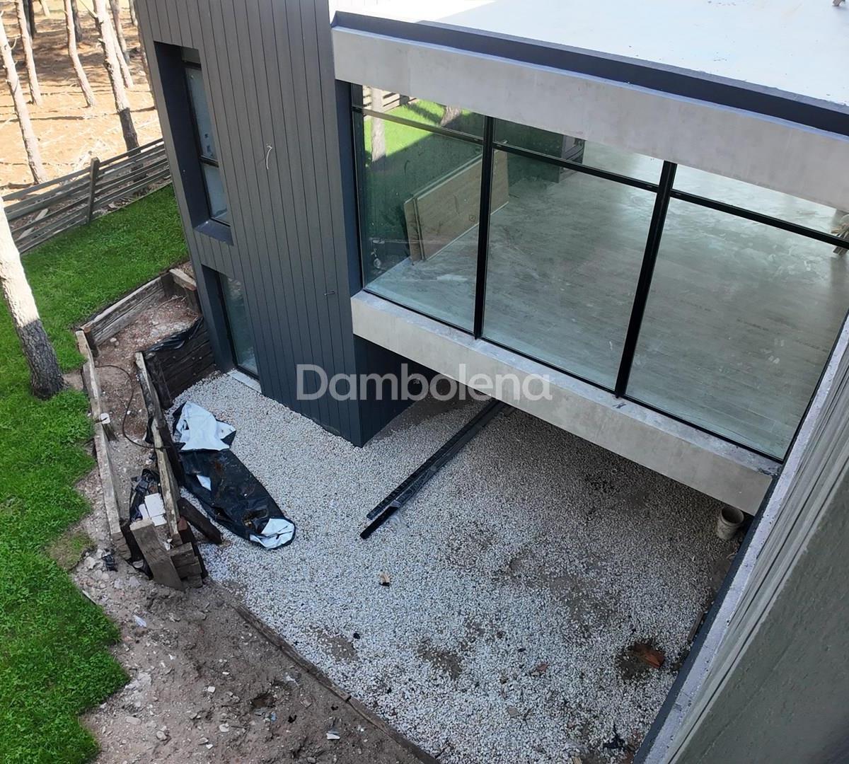 Casa en Venta en Brisas, Villarobles, Pinamar 3