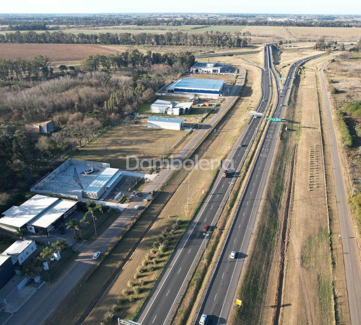 Depósito Galpón en Venta Ubicado en Luján, G. B. a. Zona Oeste, Argentina 2