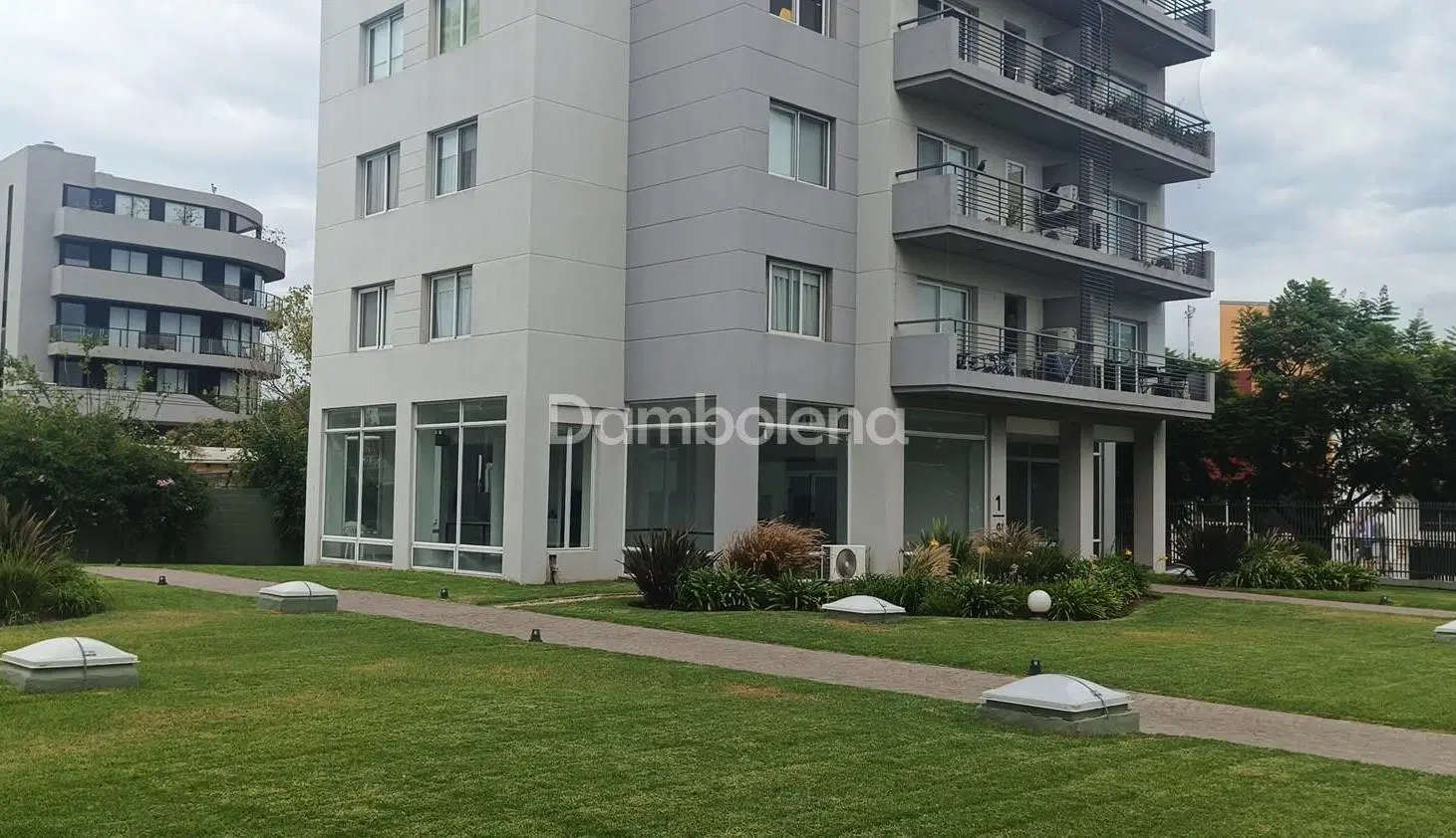 Departamento  en Venta en Moreno 5