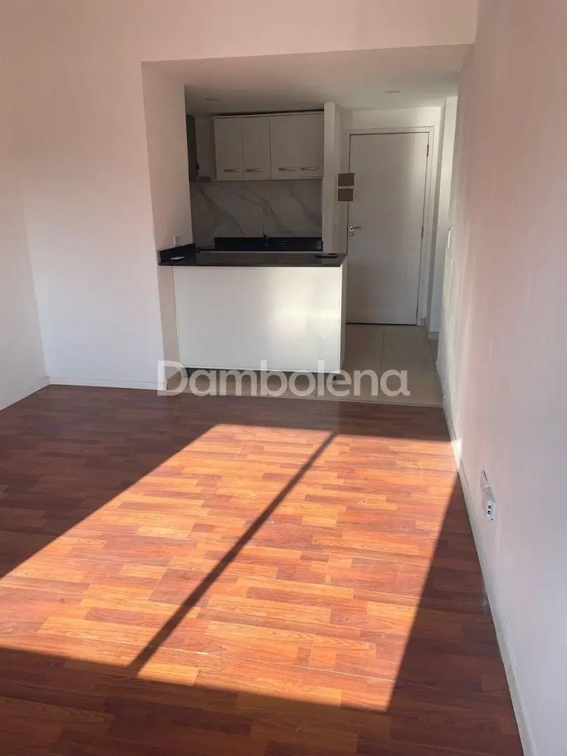 Departamento  en Alquiler ,Moreno 3