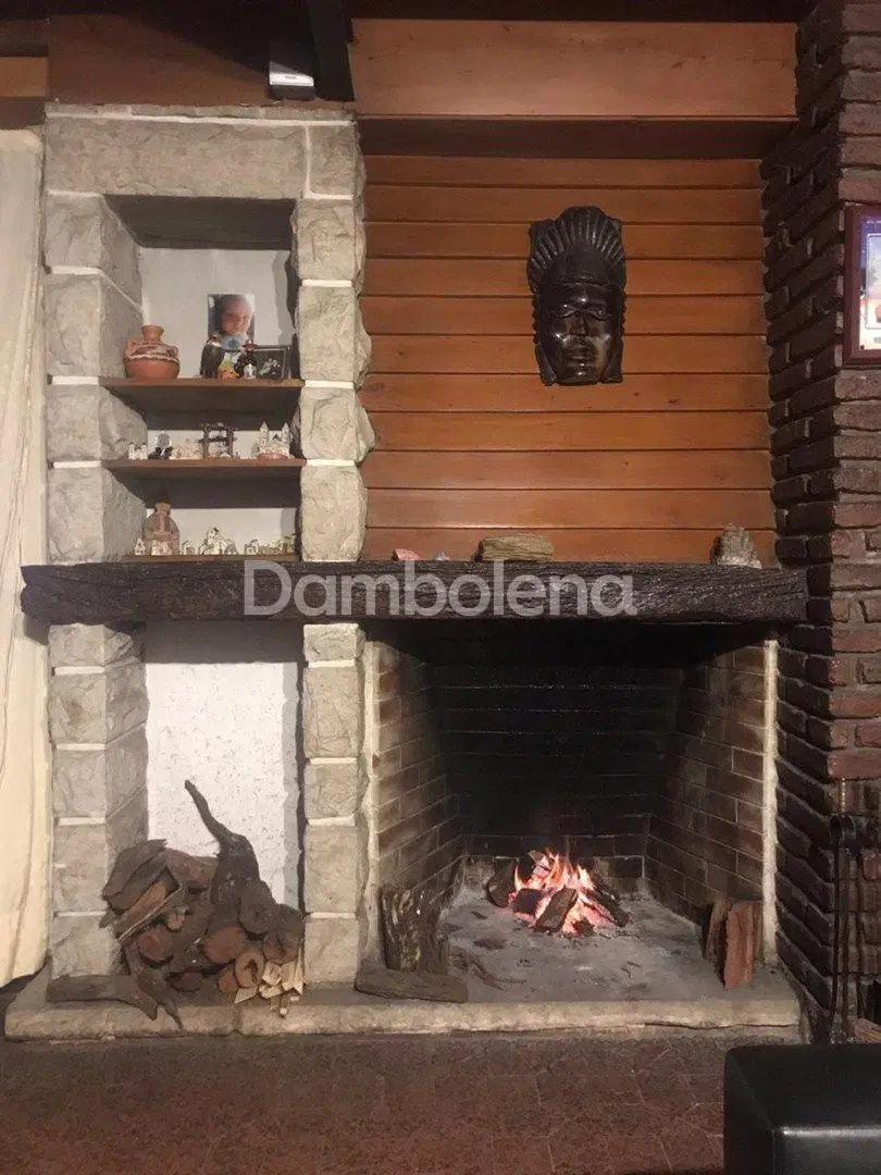 Casa Chalet  en Venta o permuta ubicado en Moreno,  G.B.A. Zona Oeste 4
