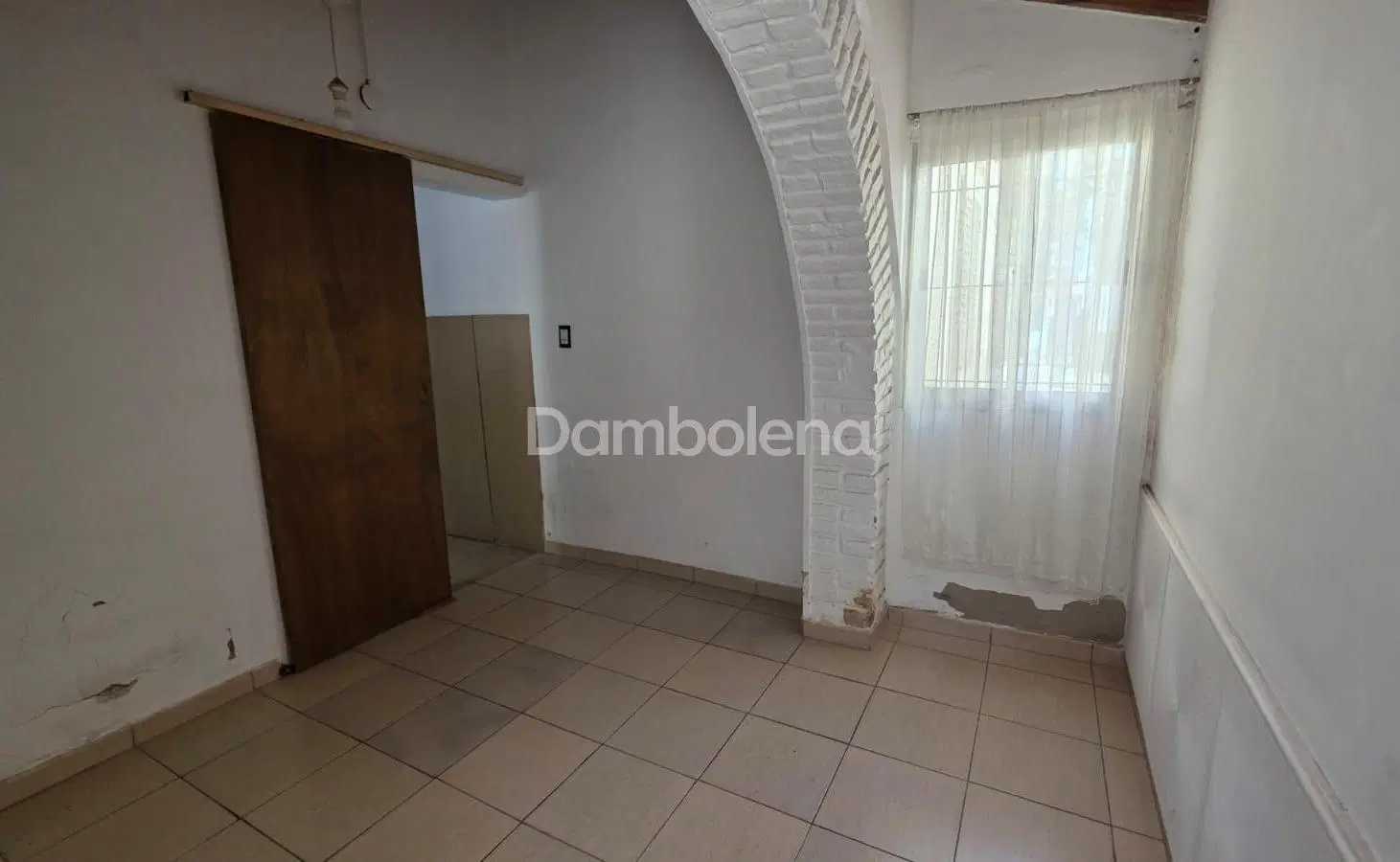 Casa  en Venta en Moreno 4
