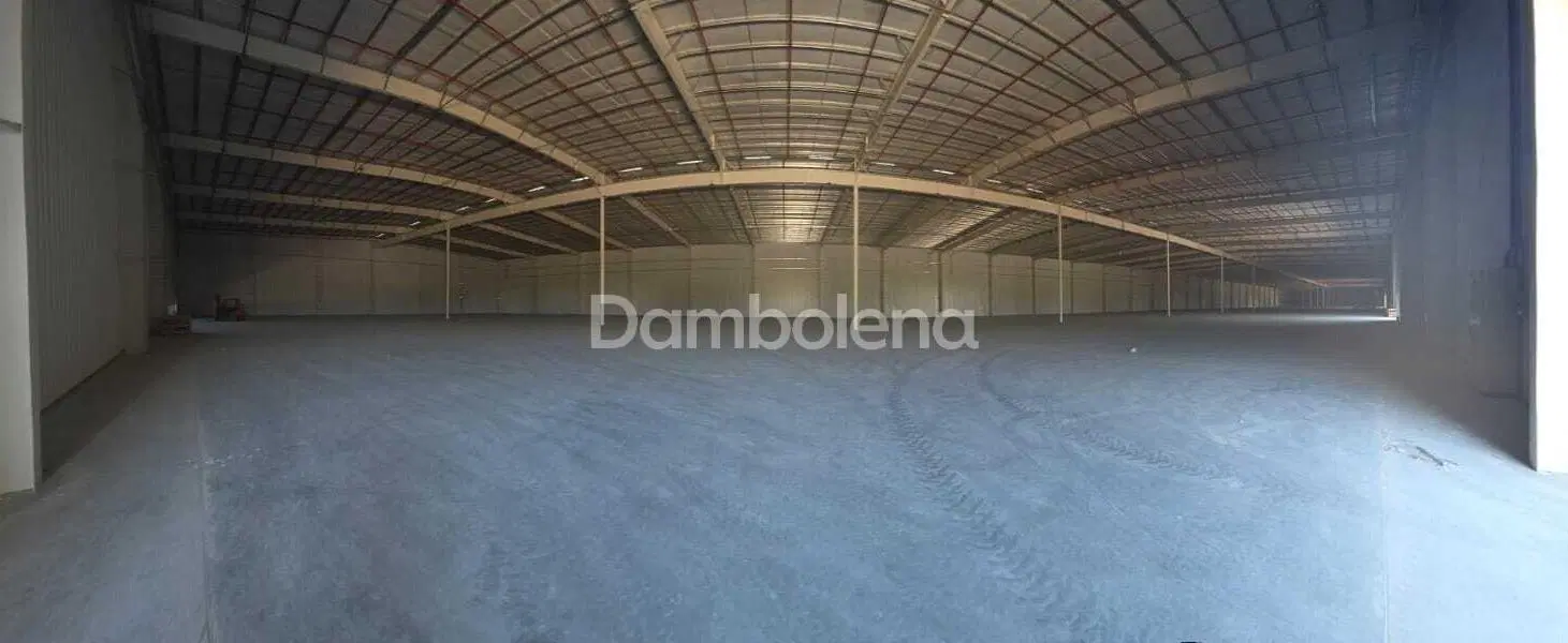 Depósito  en Alquiler en Trujui, Moreno, G.B.A. Zona Oeste 4