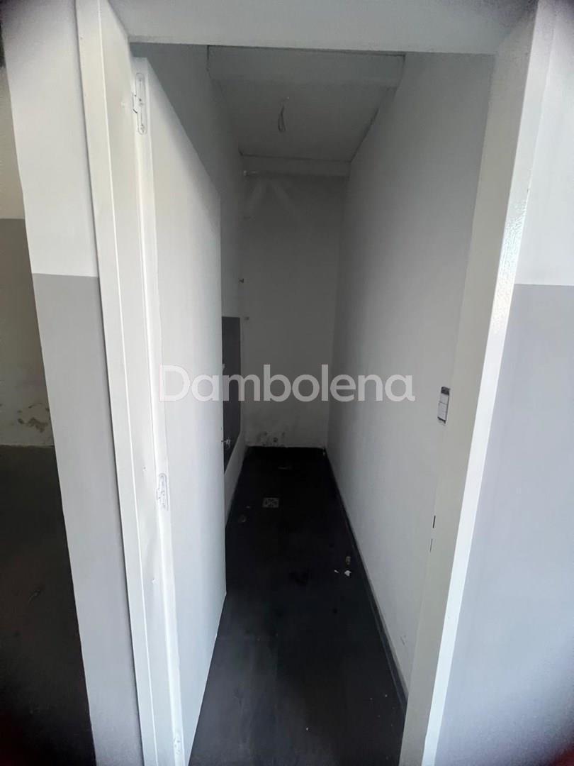 Foto de Depósito Galpón en Alquiler, Merlo, imagen 5