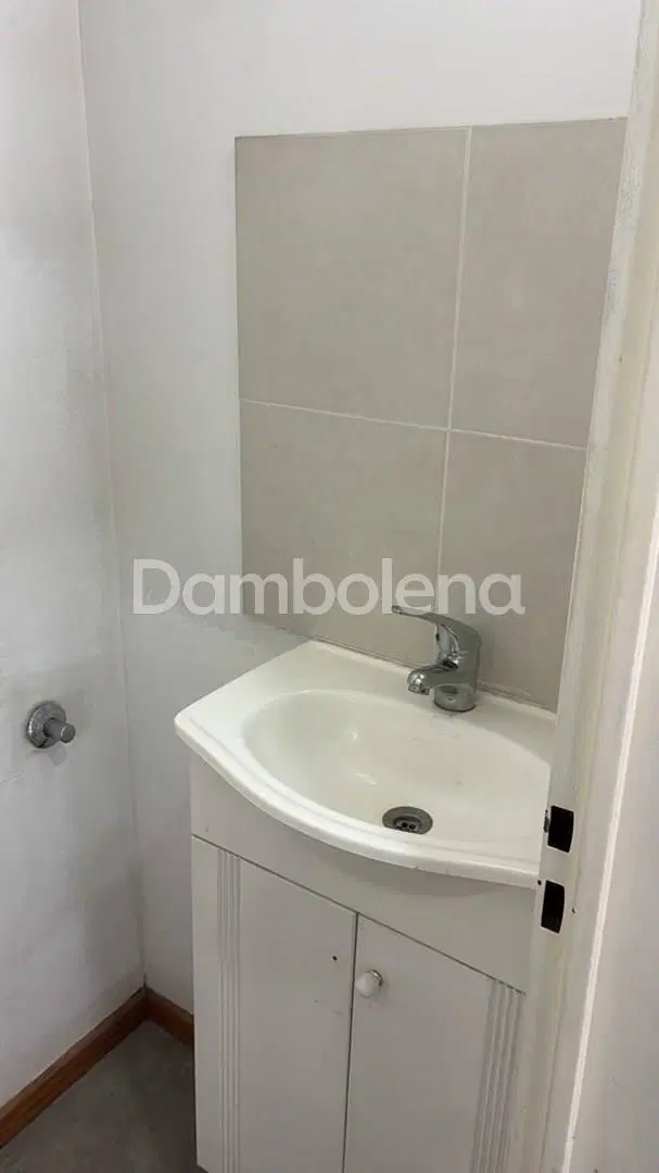 Oficina  en Alquiler en Moreno,  G.B.A. Zona Oeste 5