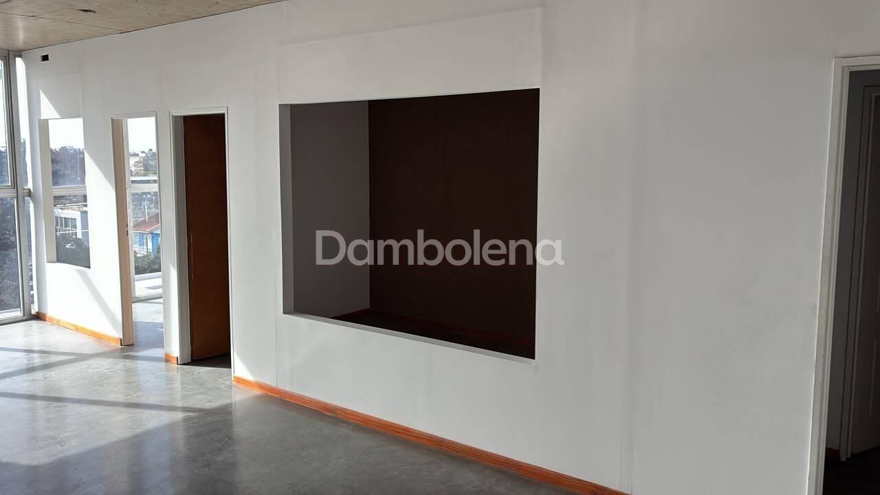 Foto de Oficina en Alquiler, Moreno, imagen 1