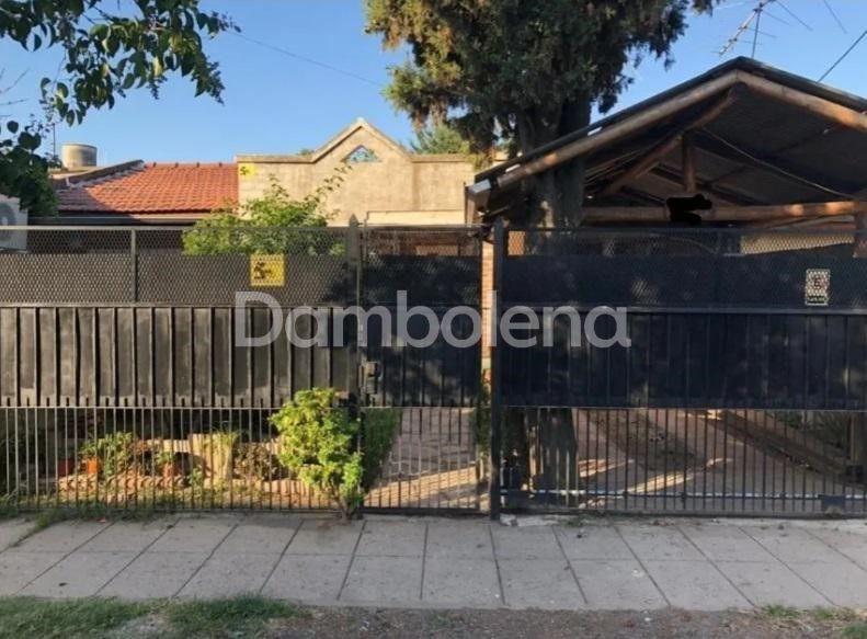 Foto de Casa en Venta, Villa Gobernador Udaondo, Ituzaingó, imagen 2