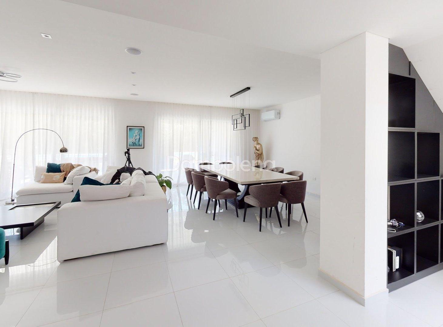 Foto de Casa en Venta en Barrio Cerrado San Diego, Moreno, imagen 2
