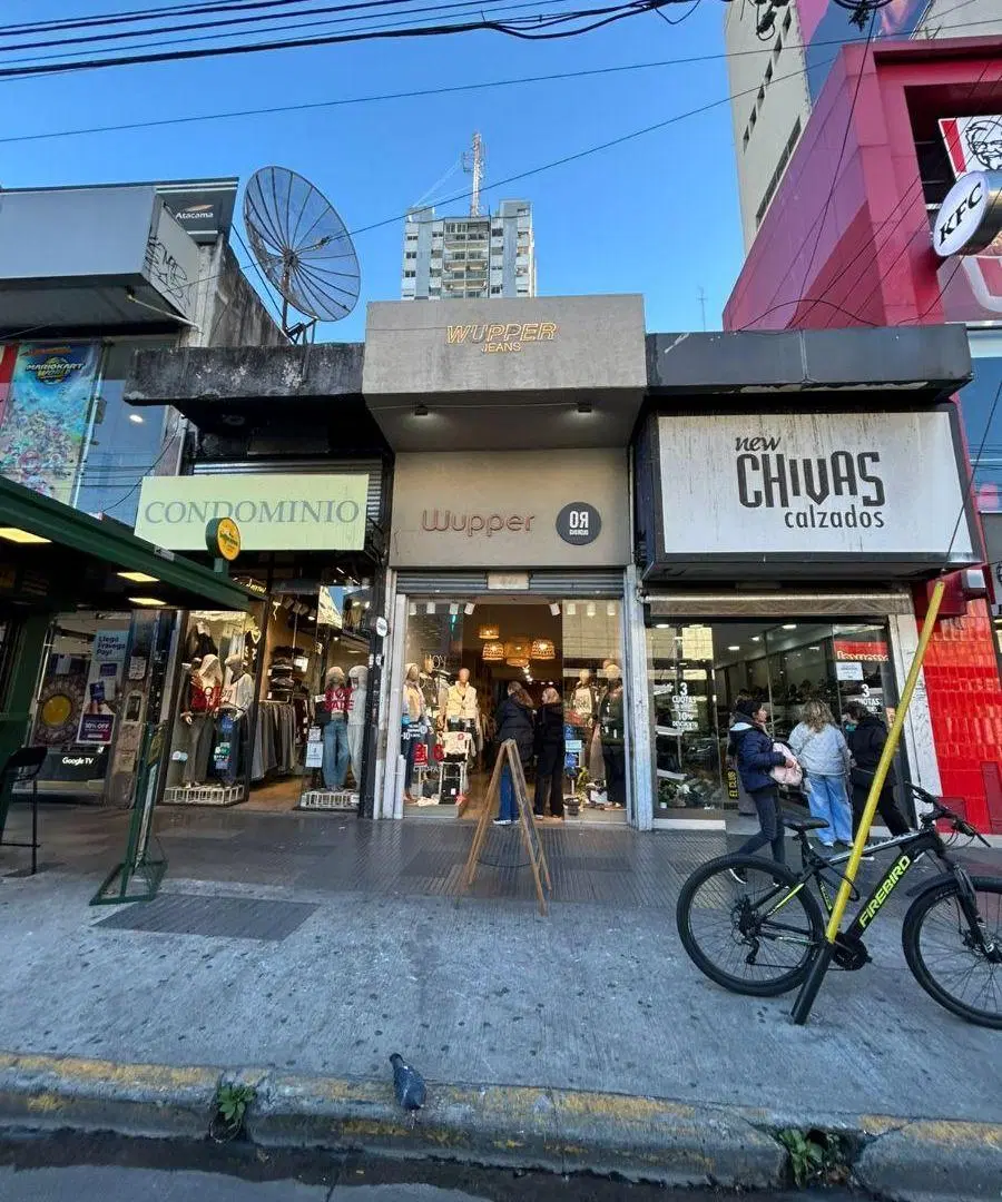 Local Estratégico en Cabildo al 2200. Consultar precio. 3
