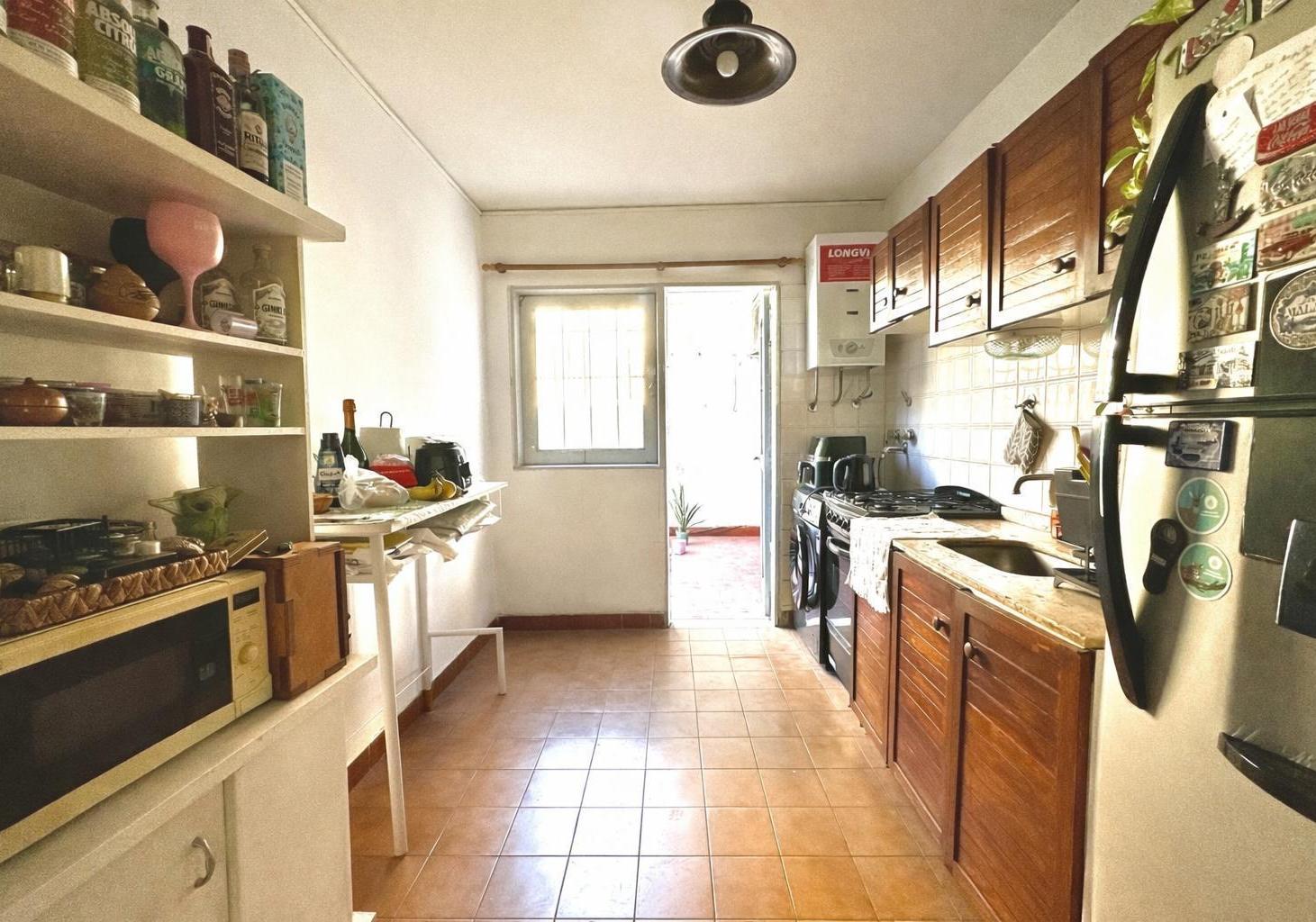 Foto de Departamento de 2 dormitorios con cocina independiente y a 1 cuadra de, imagen 3