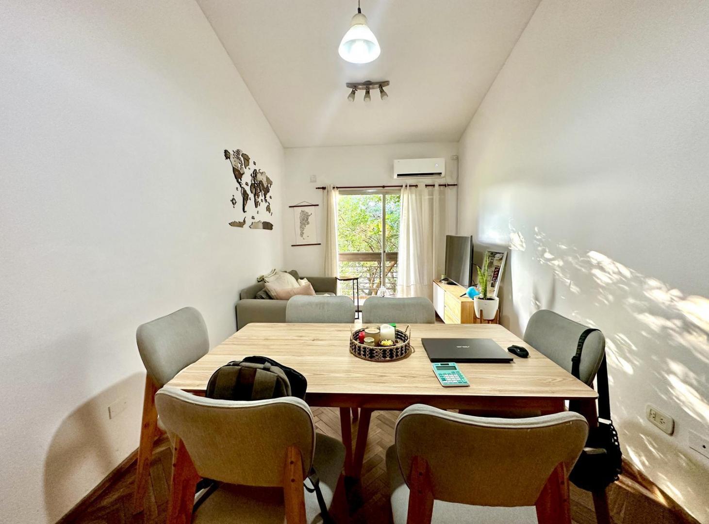 Foto de Departamento de 2 dormitorios con cocina independiente y a 1 cuadra de, imagen 2