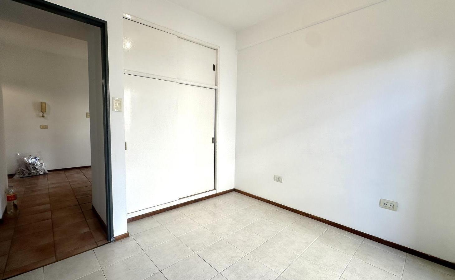 Foto de Departamento en zona rio de 1 dormitorio con dos balcones, imagen 1