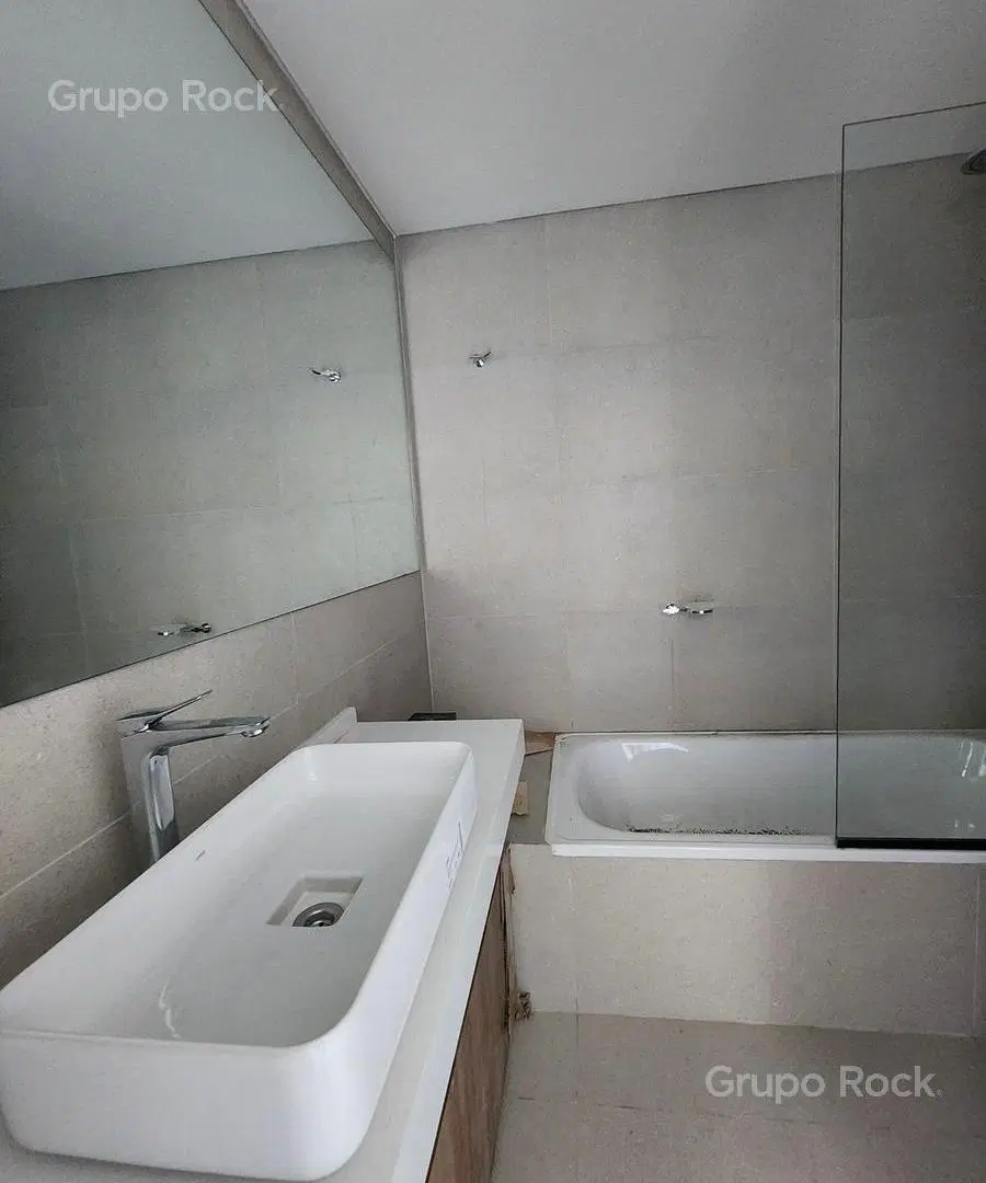 2 Suites, Toilette, Amenities 3