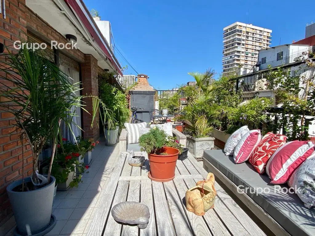 3 Suites, Terraza, Cochera 4