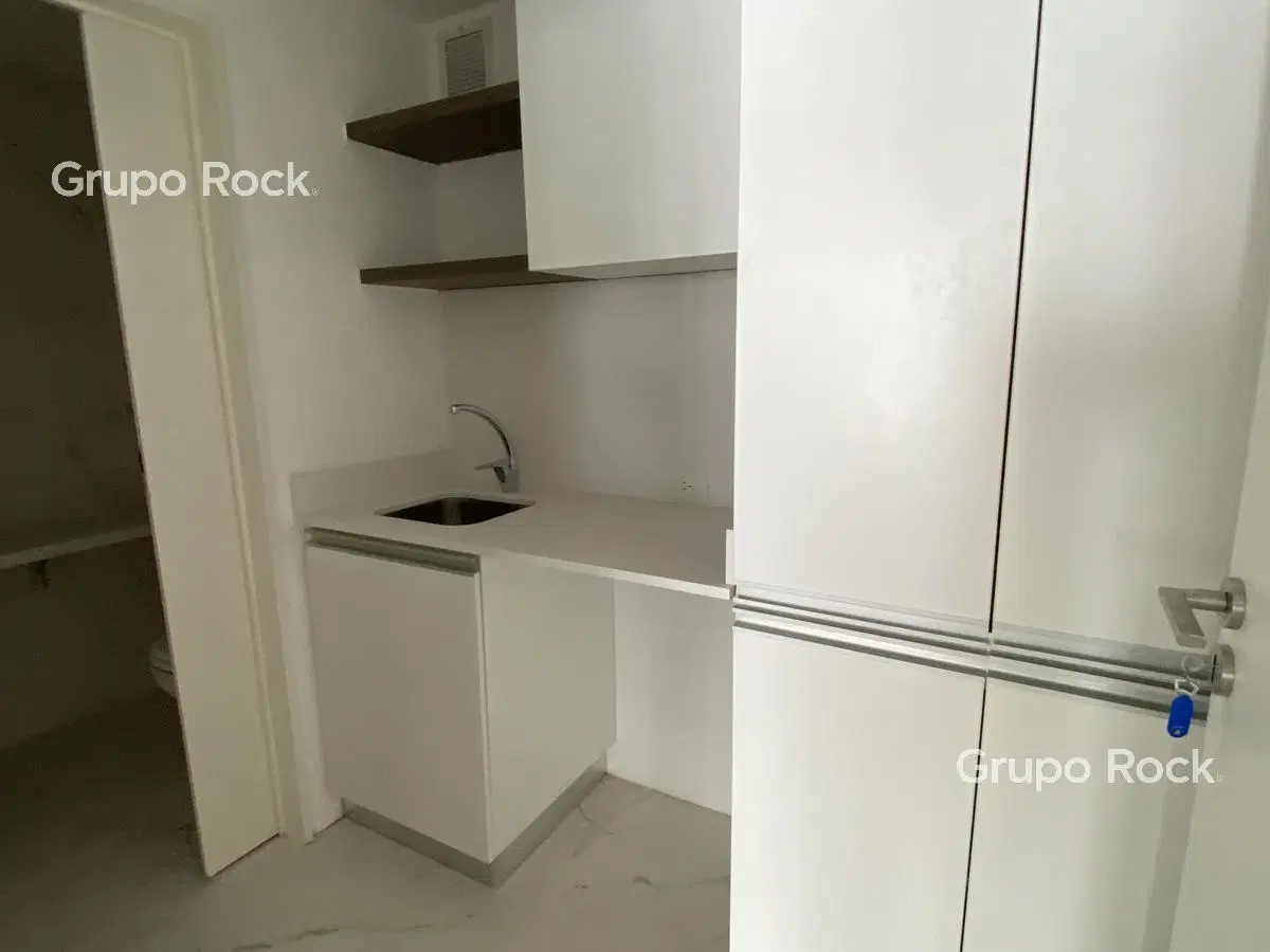 Oficina Premium con Amenities 4