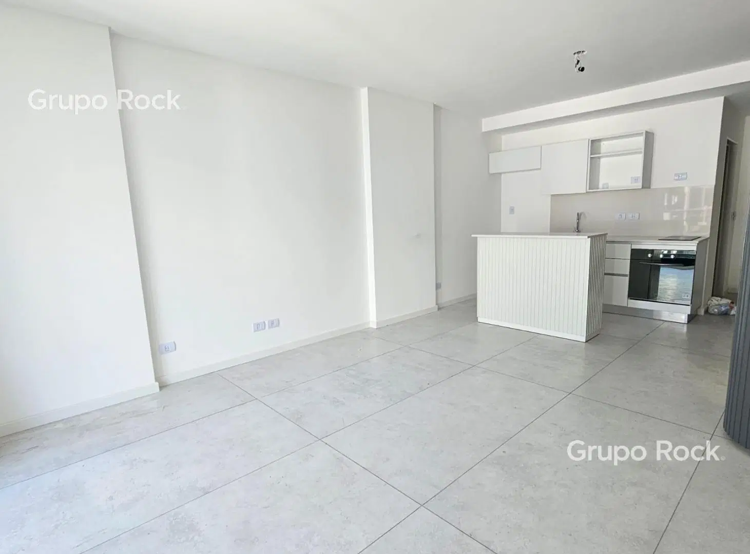 Full Amenities, Palermo Hollywood 4