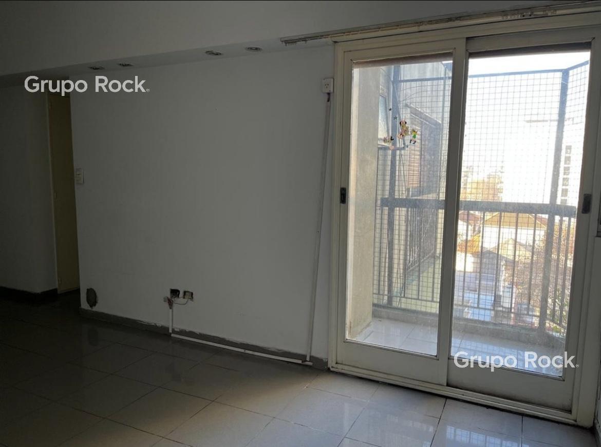 Departamento 3 ambientes en Flores