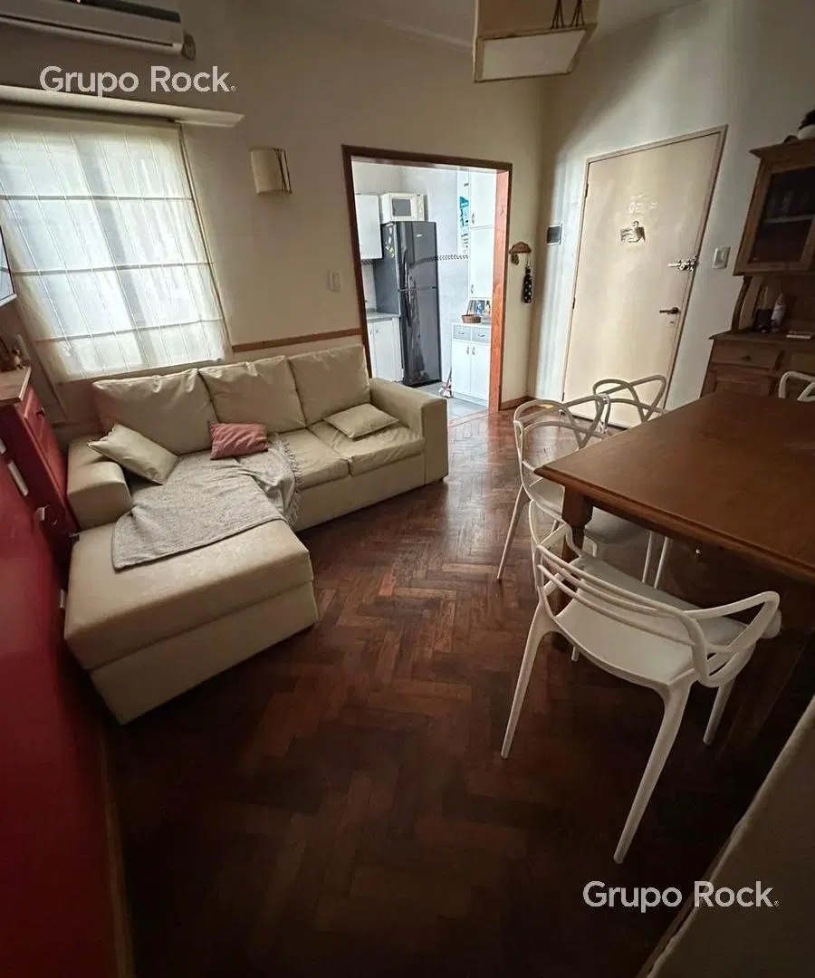 Departamento 3 amb en zona Abasto! 5