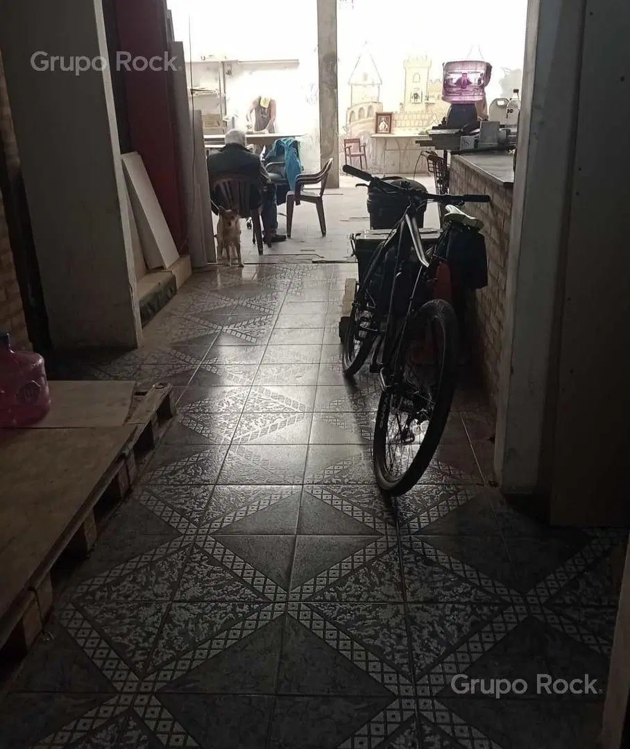 Local comercial en Paternal 5