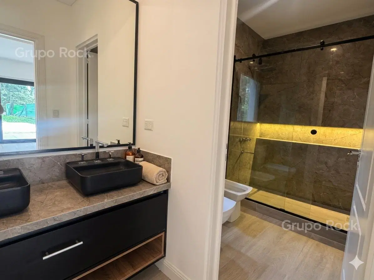 Casa a estrenar en Highland Park 3