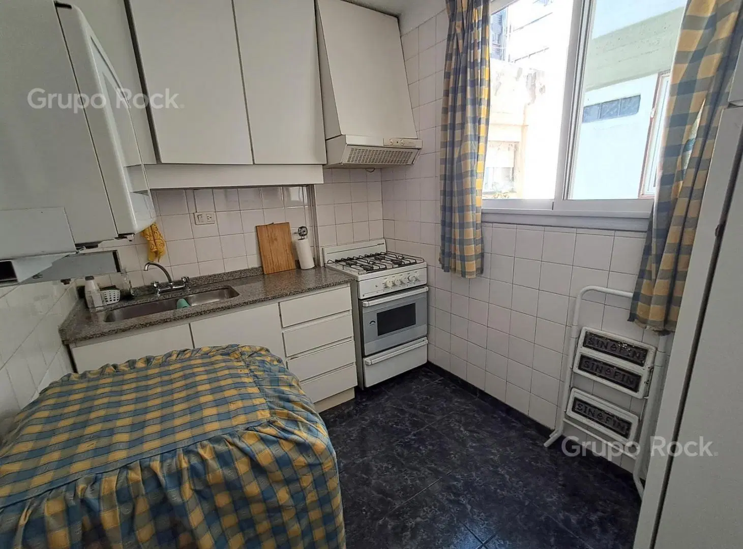 Departamento Dos ambientes en Arenales Y Libertad 5