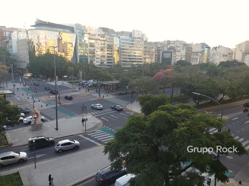 Foto de Frente a Plaza Libertad - Muy Luminoso, imagen 3