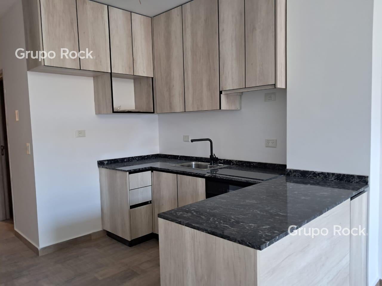 Foto de Icon Caseros - A Estrenar, imagen 3