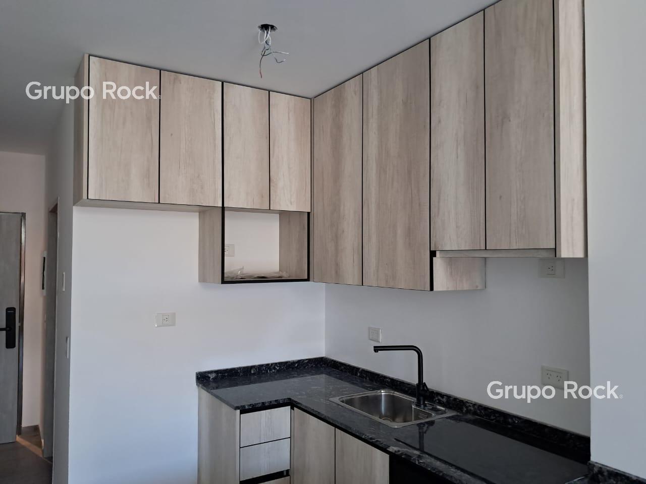 Foto de Icon Caseros - A Estrenar, imagen 2